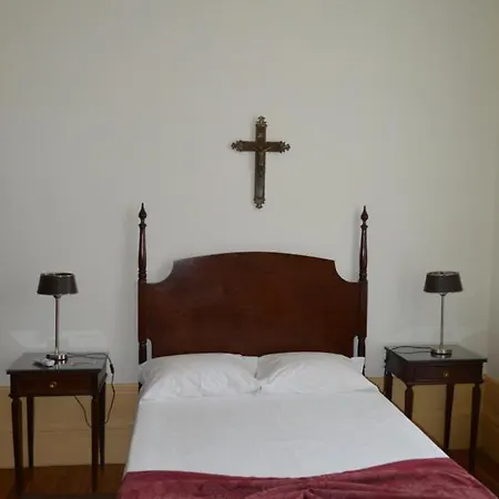 Casa Vermelha 여관 빌라 노바 데 포즈코아