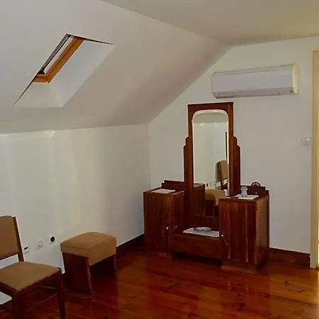 Casa Vermelha * Vila Nova de Foz Coa